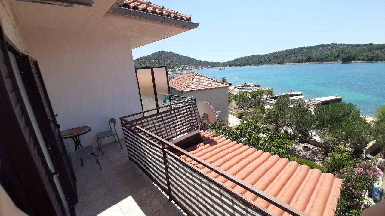 Apartmani Vukovic Kaprije Buitenkant foto