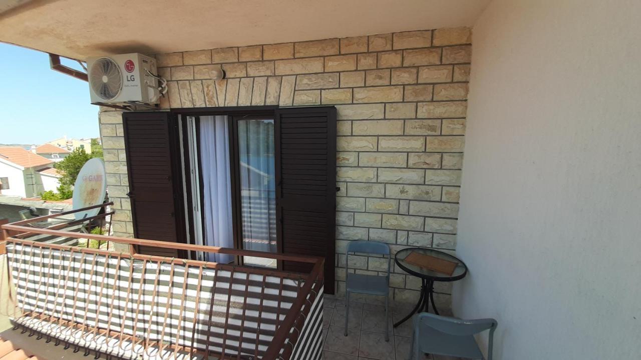 Apartmani Vukovic Kaprije Buitenkant foto
